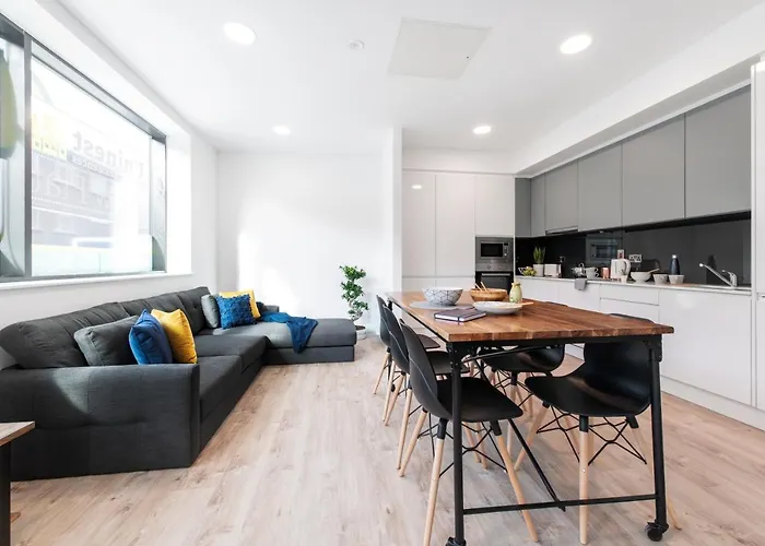 Yugo Explore - Highfield Park * Dublin