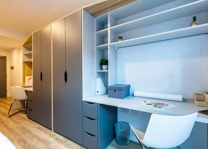 Yugo Explore - Highfield Park Appartement Dublin